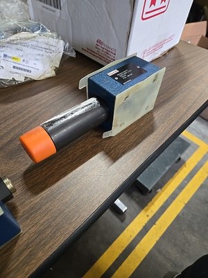 REXROTH PRESSURE REDUCING VALVE ZDR10DP2-54/ NEW