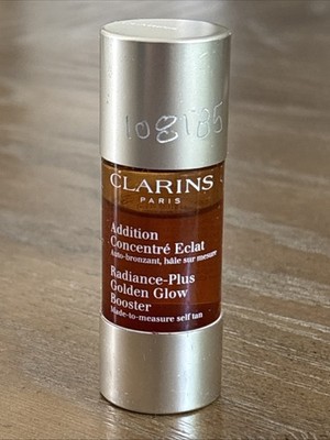 Clarins Paris - Radiance-Plus Golden Glow Booster Lightweight (0.5oz)