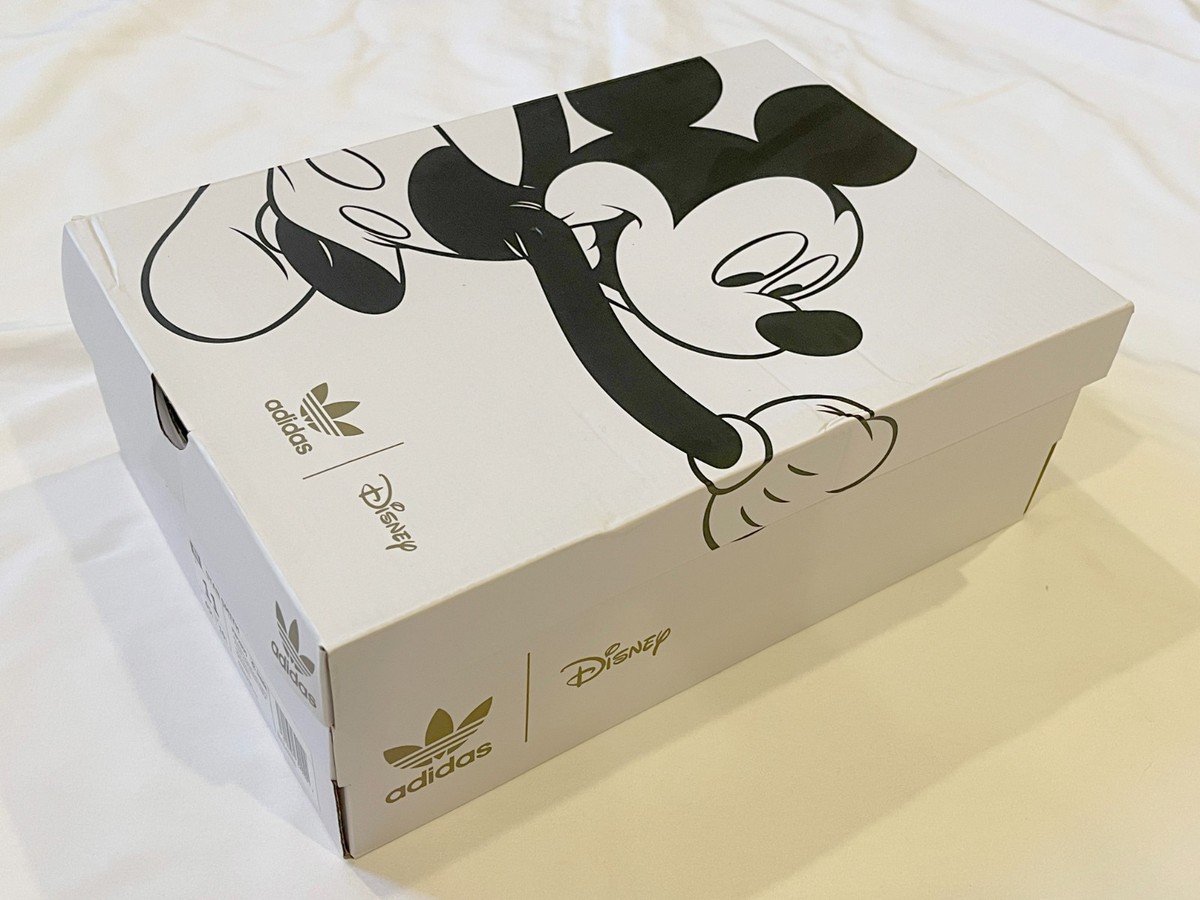 Adidas Disney Mickey Mouse Stan Smith FW2895 Lace Up Sneakers