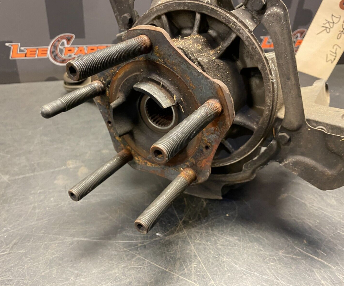 Porsche 911 GT3 2004 Rear Left Wheel stud