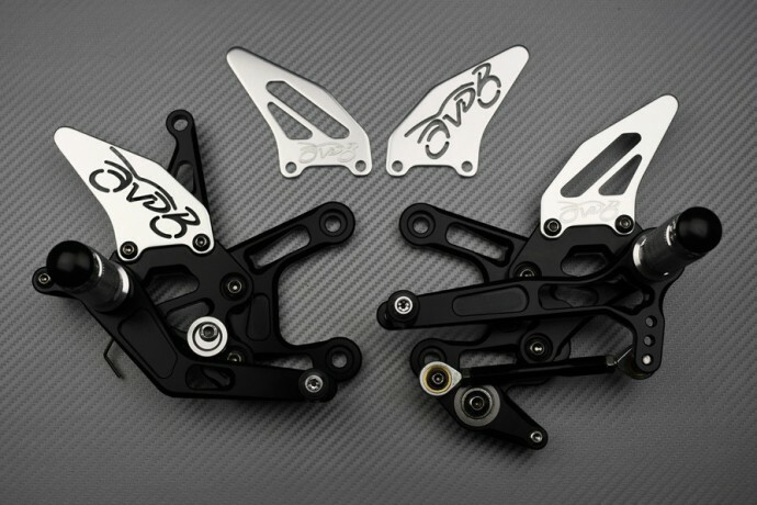 Commandes reculées réglables en alu argent pour Suzuki GSX-R 600