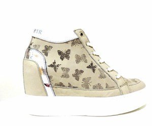 scarpe sportive alte