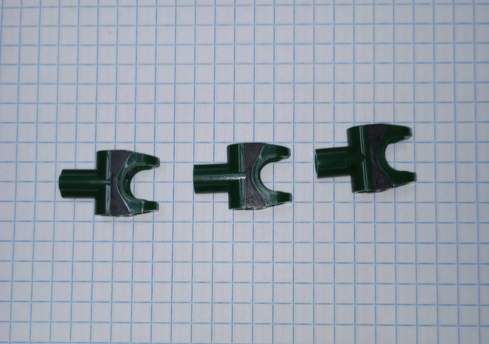 3 pieces Technic 2 by 3 Axle Connector Socket Dark Green and Black Rubber - Image 3 of 4