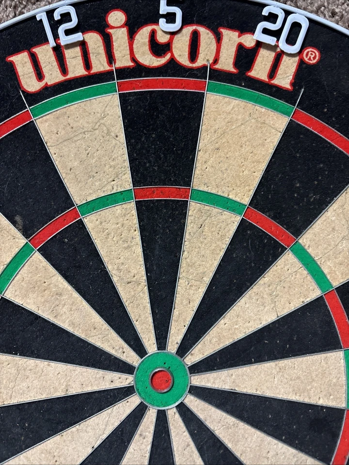 UNICORN ECLIPSE HD TRAINER DARTBOARD - THINNER DOUBLES AND TREBLES - Image 3 of 4
