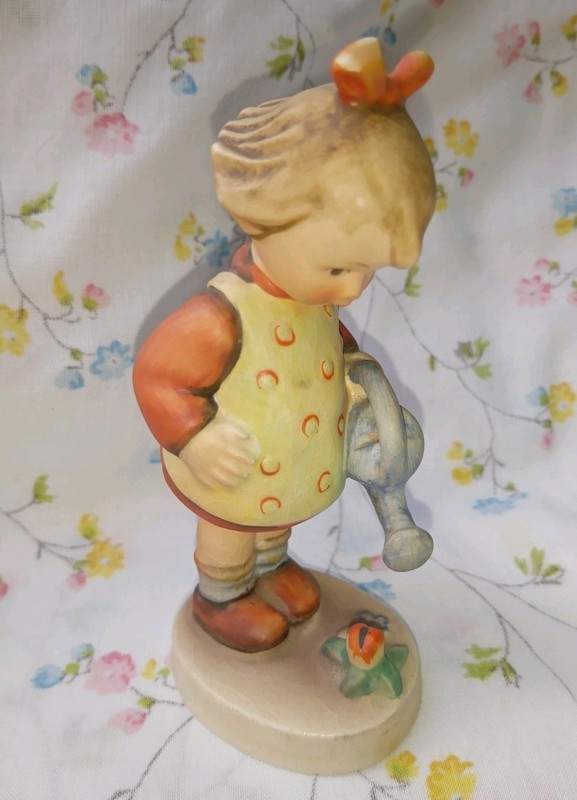 VTG Goebel Hummel #74 The Little Gardener Figurine TMK-3 Blue Bee Mark W Germany