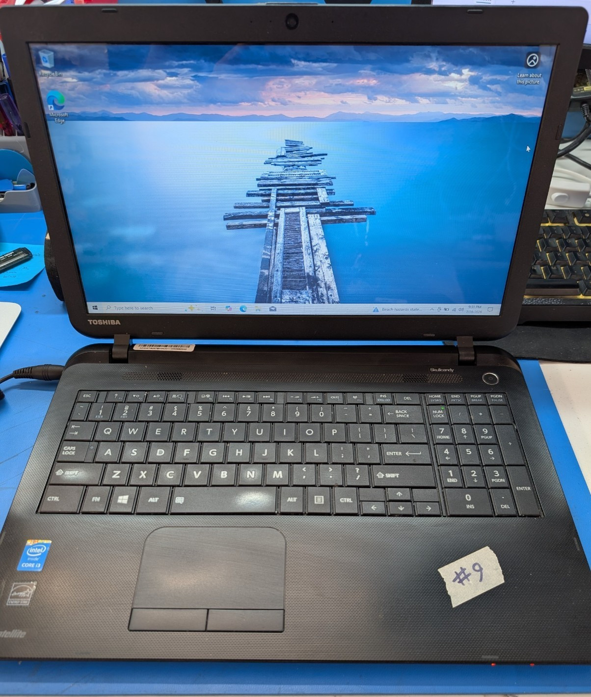 Toshiba Satellite C55-B5355 Laptop Intel i3-4005U 8GB 500GB HDD Win 10