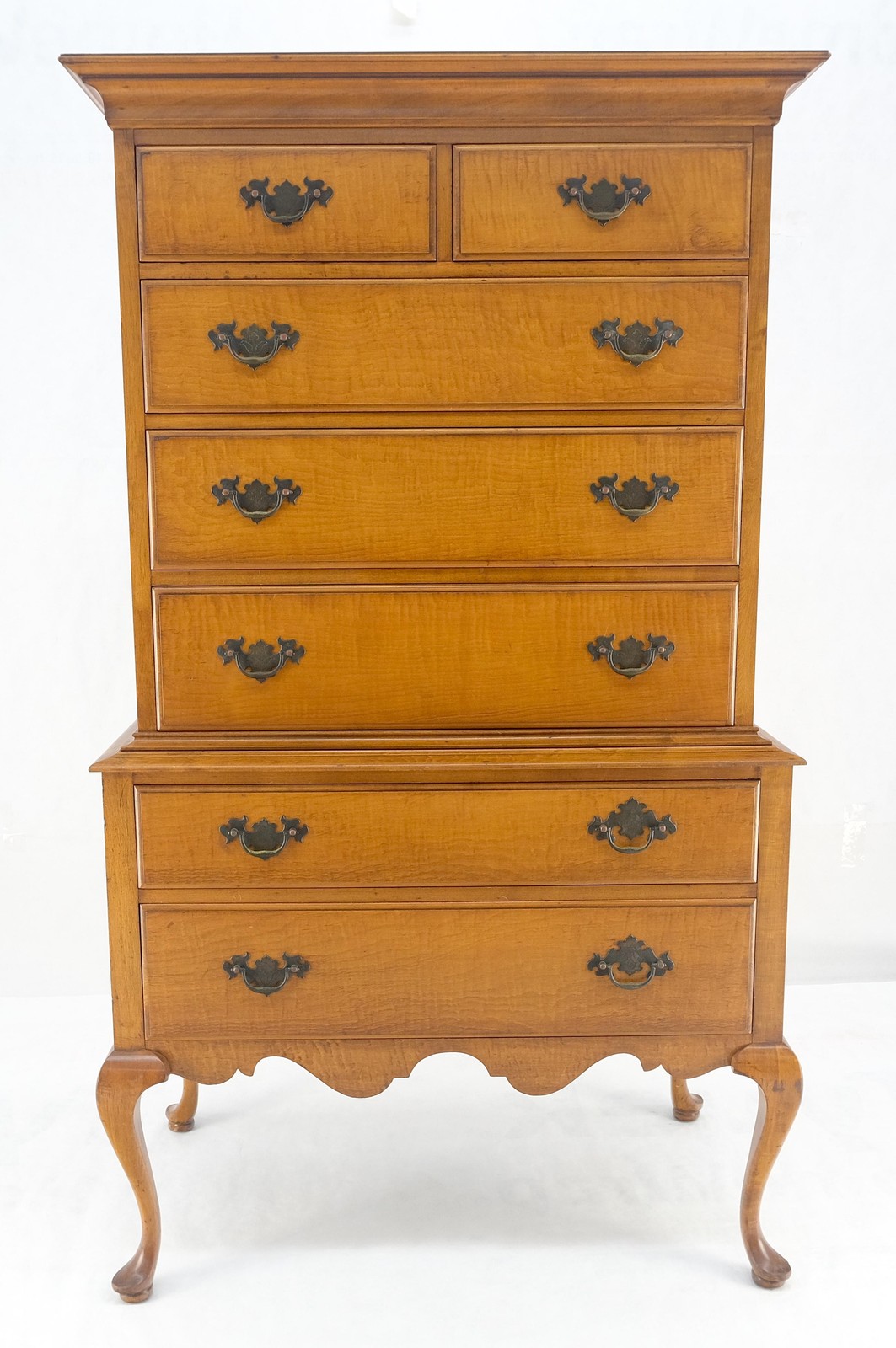 Queen Ann Tiger Maple 7 Drawers High Boy Dresser Solid Oak Dovetail Drawers NICE