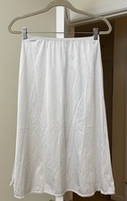 Vanity Fair Half Slip Skirt White Nylon Lace Vintage 90's y2k Women's Medium 28"