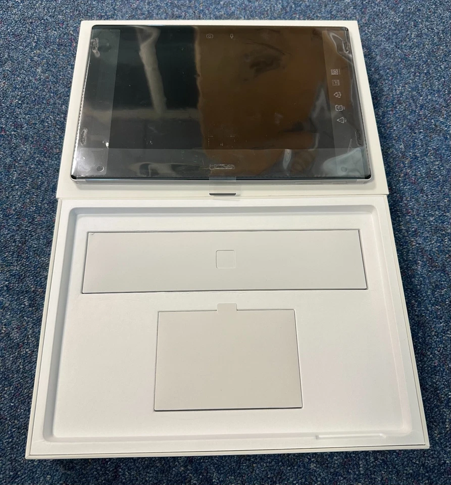 Microsoft Surface Pro i5 12.3" 256GB, Wi-Fi Tablet - Silver (FJY-00002) 1796 - Image 4 of 4