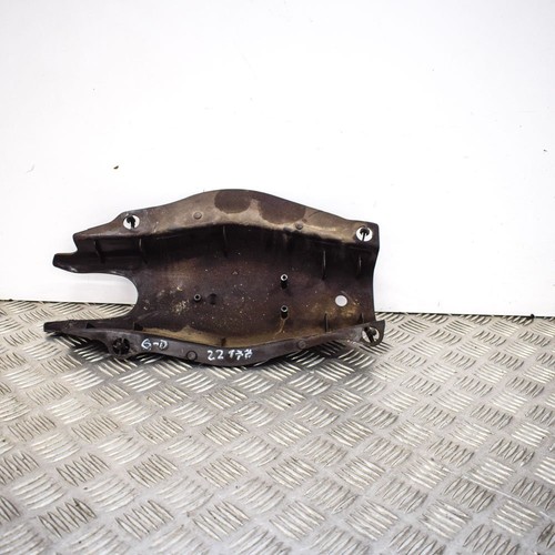 MB E W213 Hintere rechte QuerlenkerDeckel A2053523000 2.0D 143KW