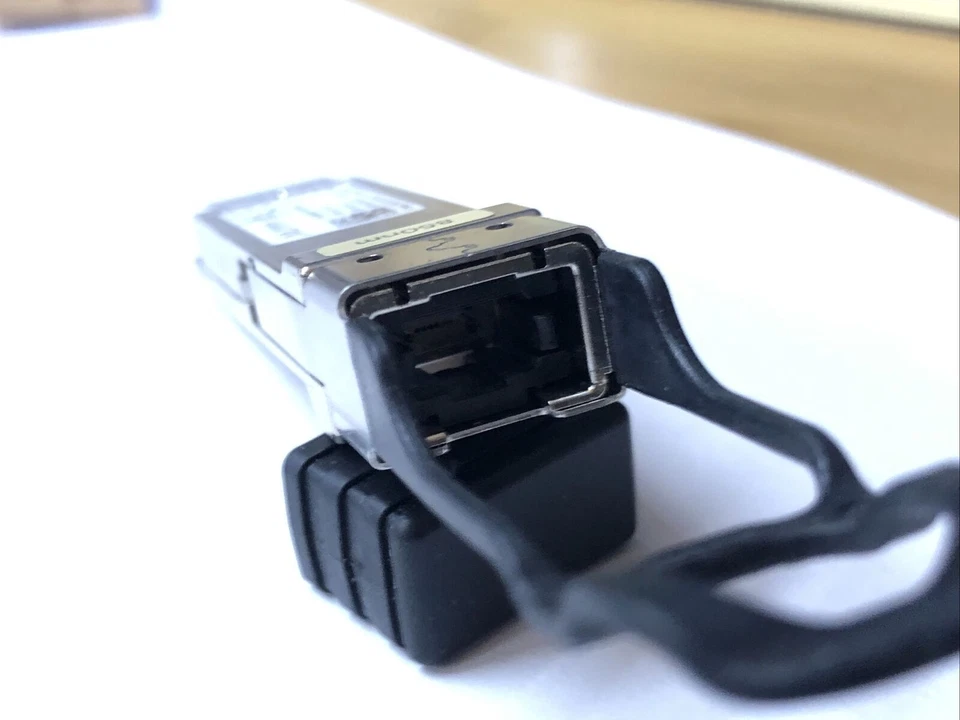 Dell Mellanox 2MJ5F 40Gbps Ethernet QSFP 850nm Transceiver 02MJ5F - Image 3 of 4