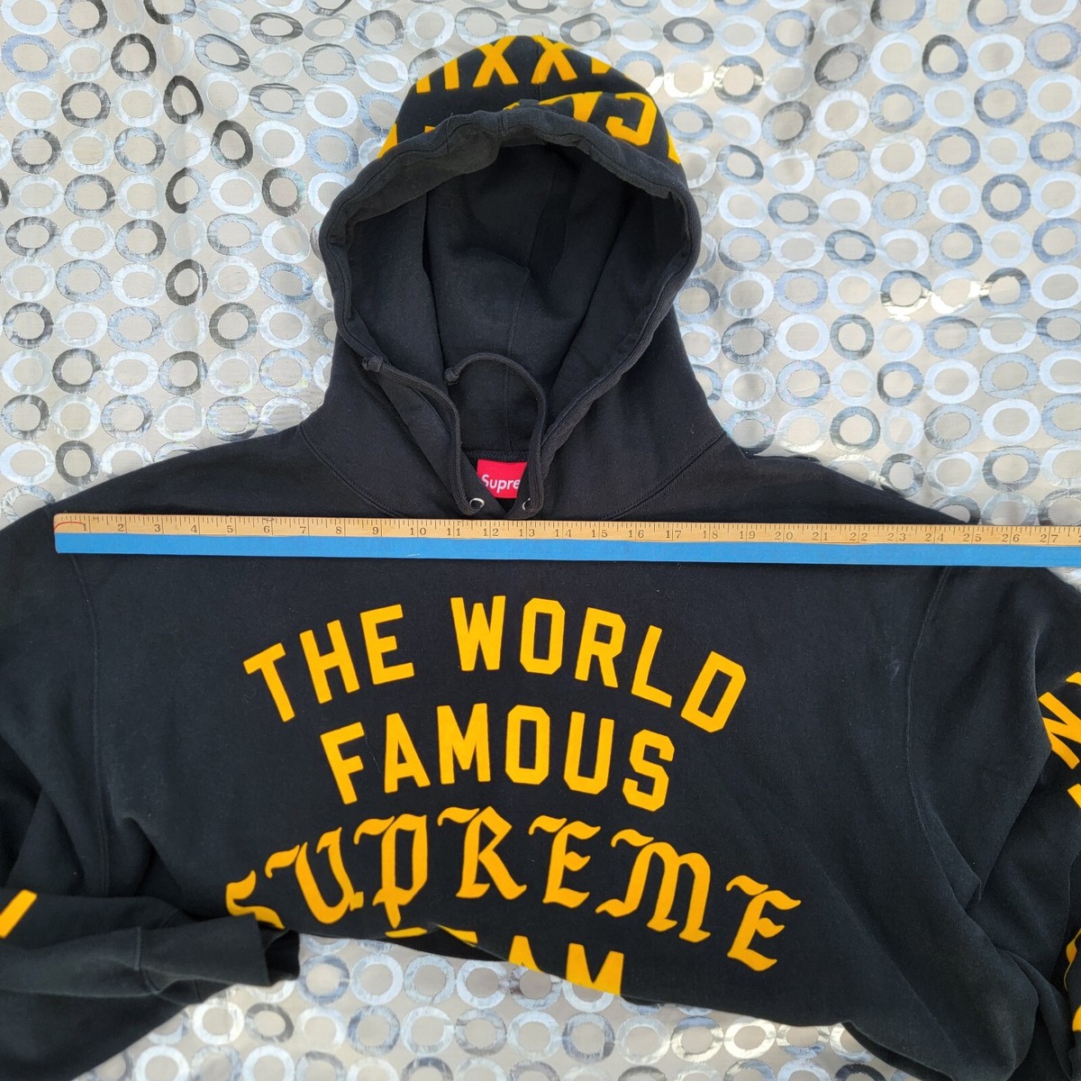 トップス Supreme Team Flocked Hooded Sweatshirt S Supreme Team Flocked Hooded Sweatshirt (SS23) - $178