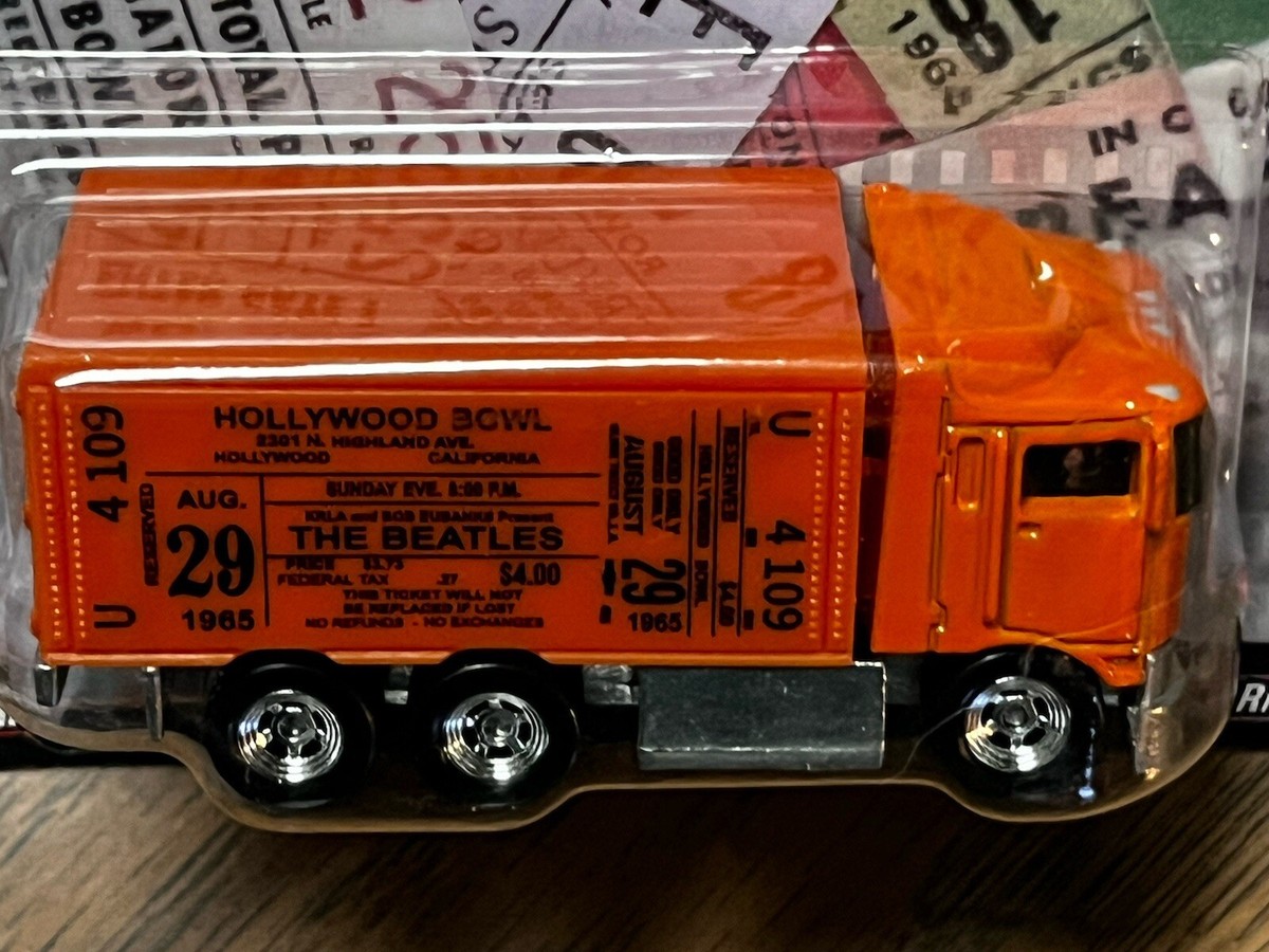 Hot Wheels ザ・ビートルズ ミニカーセット The Beatles x Hot Wheels Hiway Hauler (Green) - The Beatles