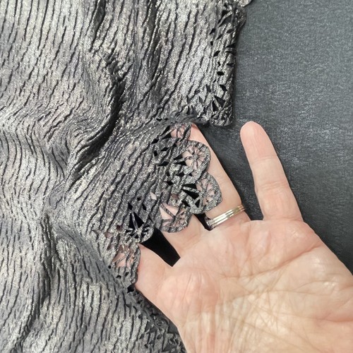 Miss Me Embellished Cap Sleeve Sequin Top Blouse Scalloped Trim Animal Print L - Picture 6 of 8