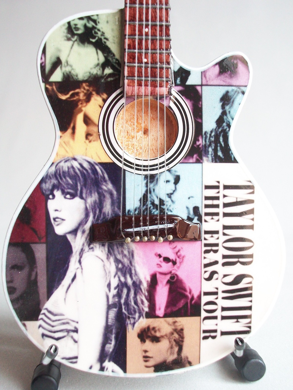 Guitare miniature acoustique Taylor Swift pour décoration de studio et salon de Swiftie