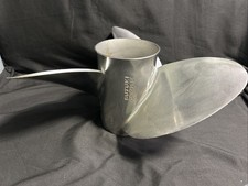 Used 3 blade Suzuki 3x16x21.5R propeller stai...