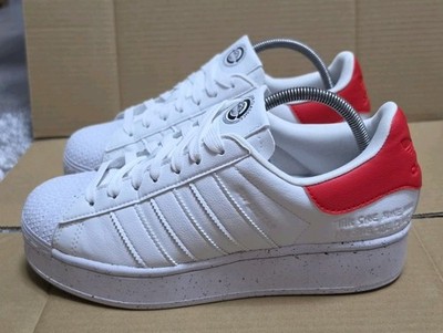 ADIDAS SUPERSTAR CLEAN CLASSICS BOLD SNEAKER GRÖßE UK 6,5 WEISS & ROT NEUWERTIG