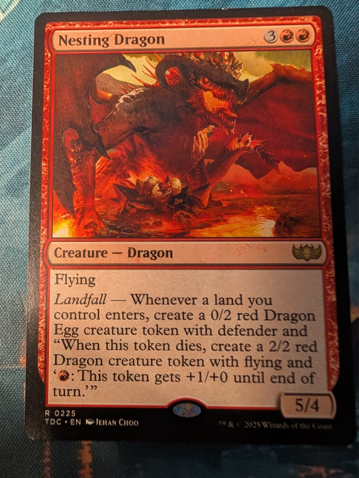 Nesting Dragon Commander: Tarkir: Dragonstorm Regular