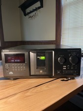 Sony MegaStorage 300CD CDP-CX355 Compact Disc Player See description