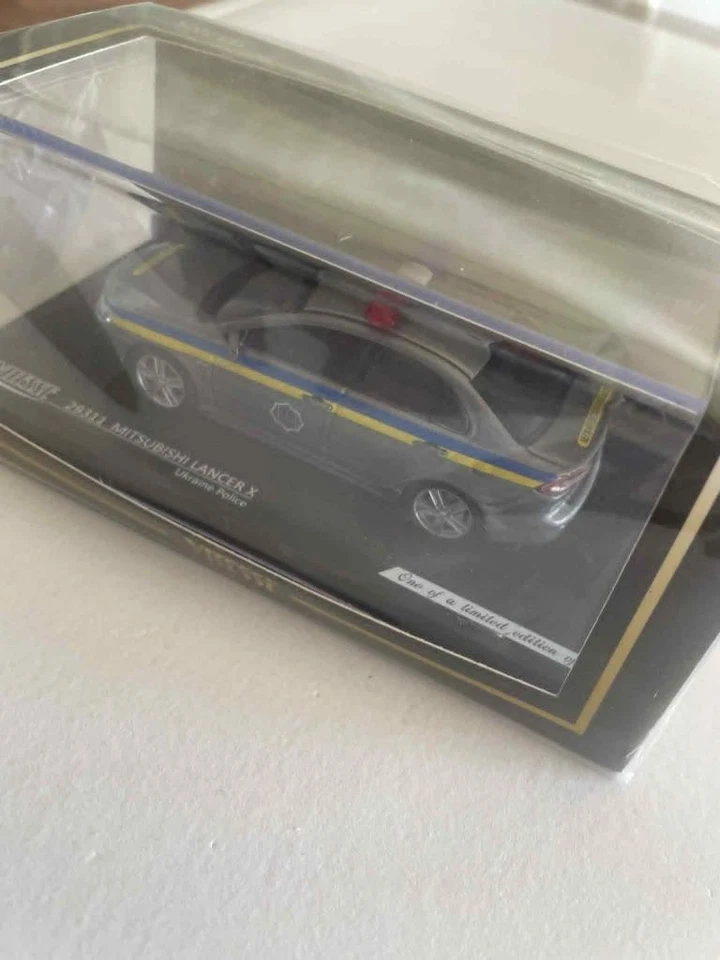 VITESSE 1/43 STUNNING MITSUBISHI LANCER X UKRAINE POLICE 999 ONLY MINT BOXED - Image 3 of 4
