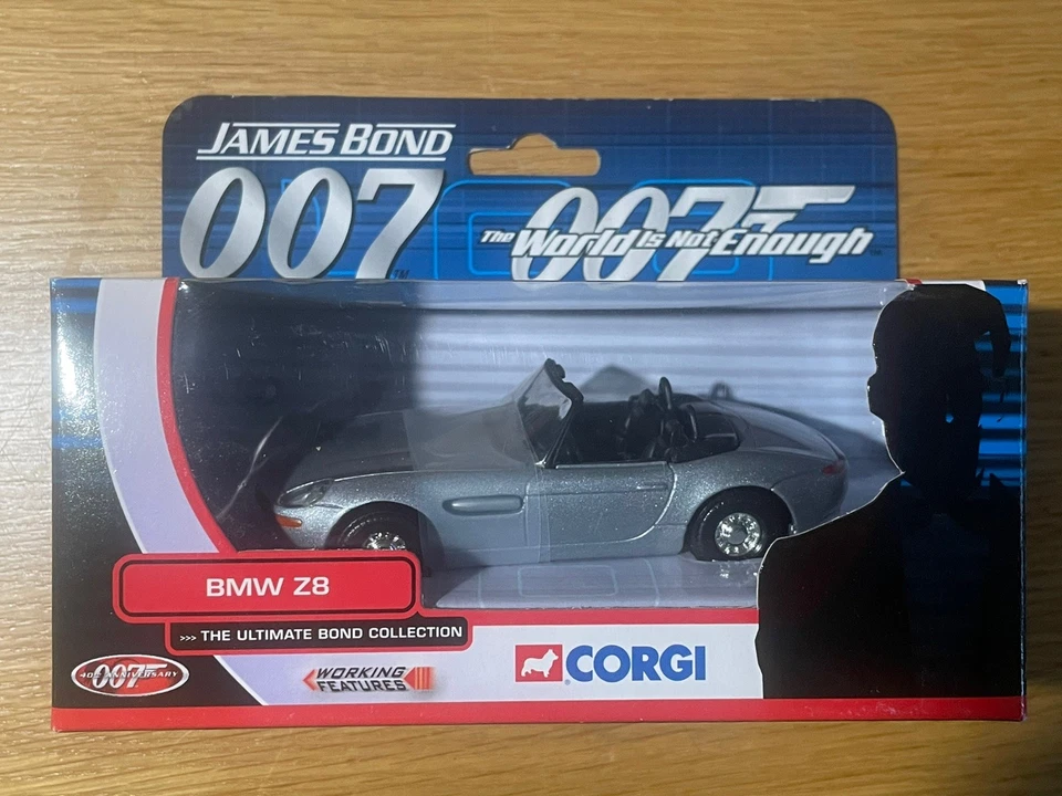 Paquete Corgi James Bond en caja nuevo en caja X7 BMW Z8 Rolls Royce Aston Martin Jaguar Reino Unido Foto 3 de 4