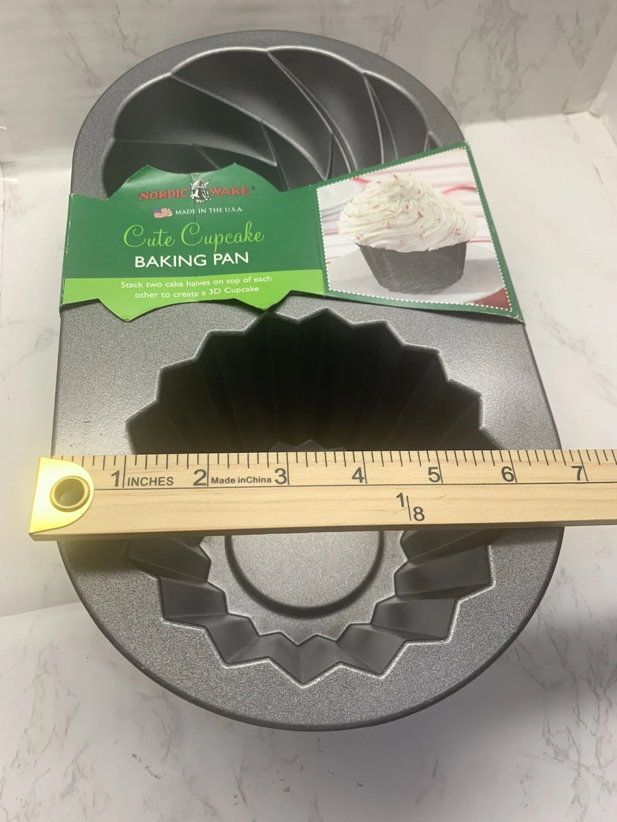 Nordic Ware Cute Cupcake Baking Pan, Cast Aluminum, Nonstick, 6 Cup Capacity