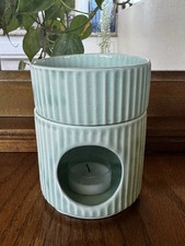 Keramik Teelicht Ölbrenner / Wachsschmelzwärmer - gerippte Keramik, wenig gebraucht