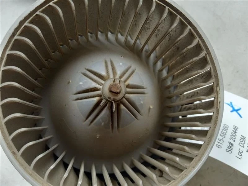 95-04 TOYOTA TACOMA 2.4L RWD NO MOTOR DE VENTILADOR AC  - Imagem 4 de 4