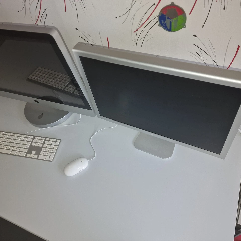 Set: PC, Monitor, Maus, Tastatur und weiteres Zubehör - Bild 2 von 4