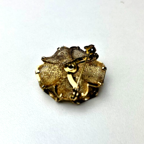 Mid Century Amber Rhinestone Mesh Brooch in a Gold Tone Metal. Vintage Pin - Picture 10 of 12
