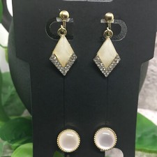 4 PC Matching Clip-on Non Pierced Earrings Set Gold-Tone New Free Ship 8670