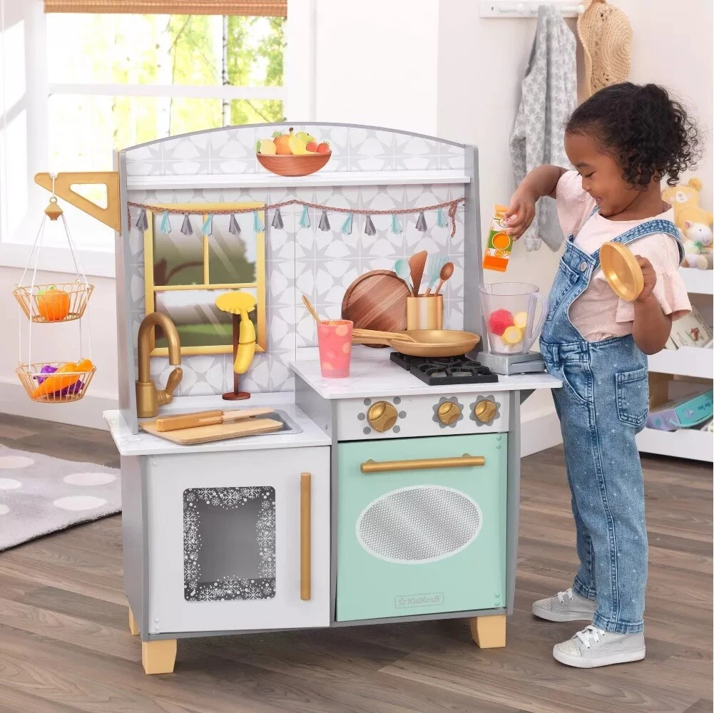 Kidkraft Smoothie Fun Wooden Play Kitchen with 22 Accessories