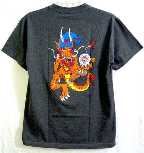 The New Deal Skateboards Caballero CAB Dragon Bomber Limited Edition Art T-shirt - Imagen 6 de 6