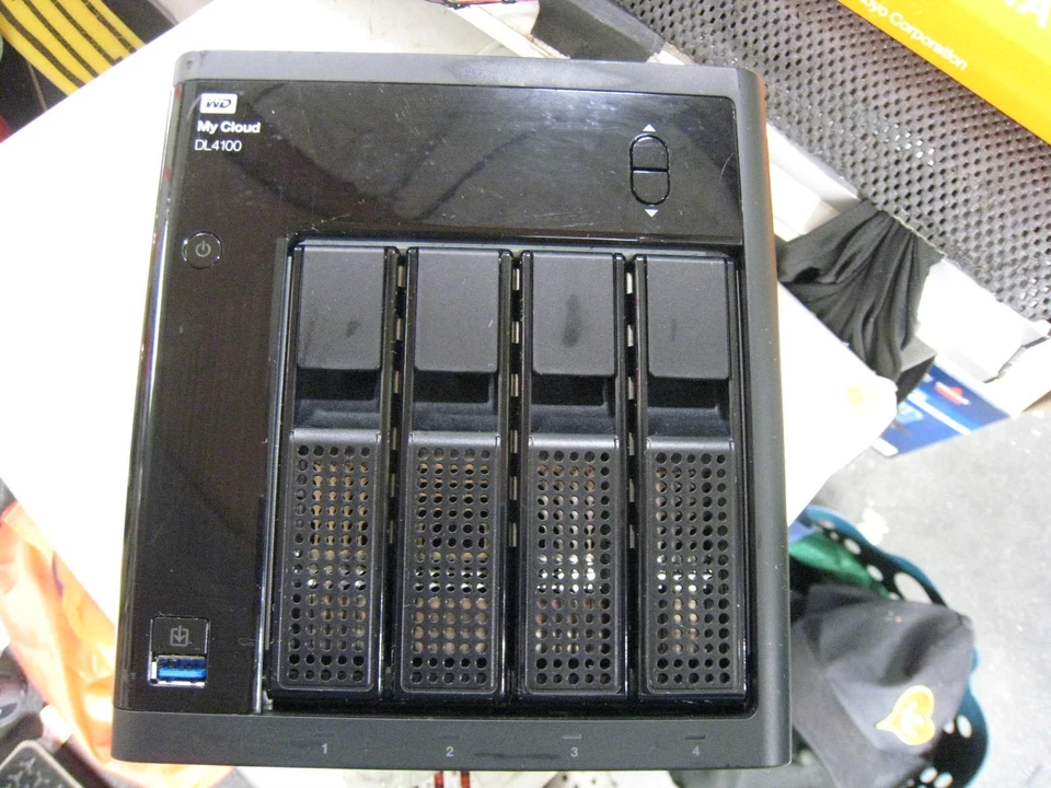 Western Digital My Cloud DL4100 4 bay , no drives or power supplies - Image 3 of 4
