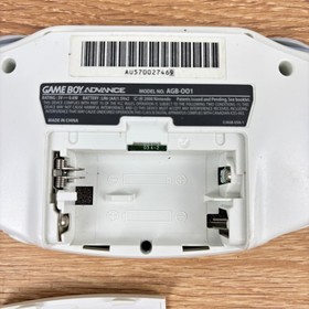 CLEAN Nintendo Game Boy Advance AGB-001 Arctic White Console w/ WarioLand 4 Game