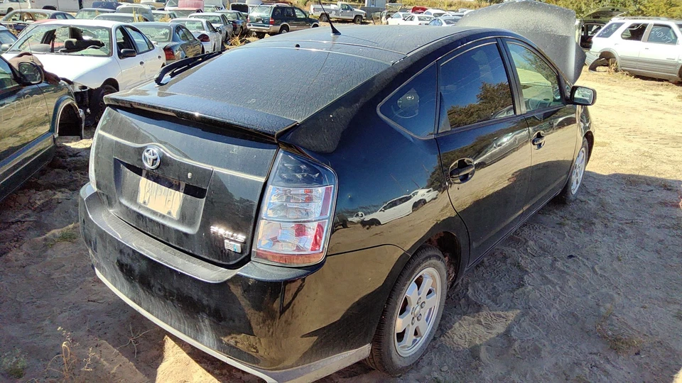 Conjunto de culata Toyota Prius 2004-2009 OEM 1,5 L 1110121062 Foto 3 de 4