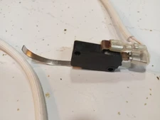Genuine Midea / Danby Dehumidifier Reservoir Micro Switch with Cable Dongnan