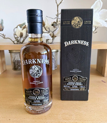 Darkness Single Malt Whisky 26 Jahre Sherry Casks 50 cl 42,5%