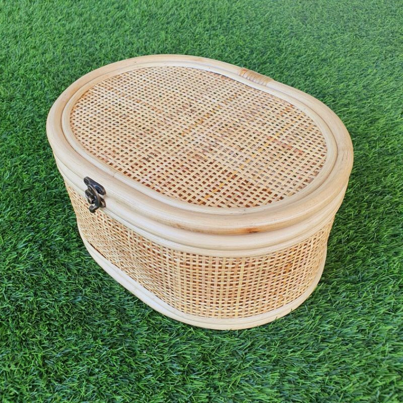 Vintage Rattan Crafts Oval Shaped Baskets / Hampers Size 40 Cm x 30