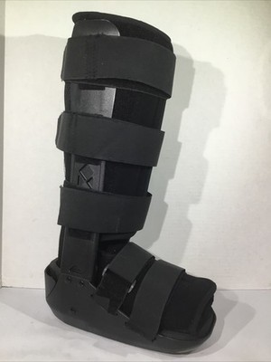 BREG Medical High Top Polymer Foot/Ankle Walking Boot / Brace Size Small YS-803