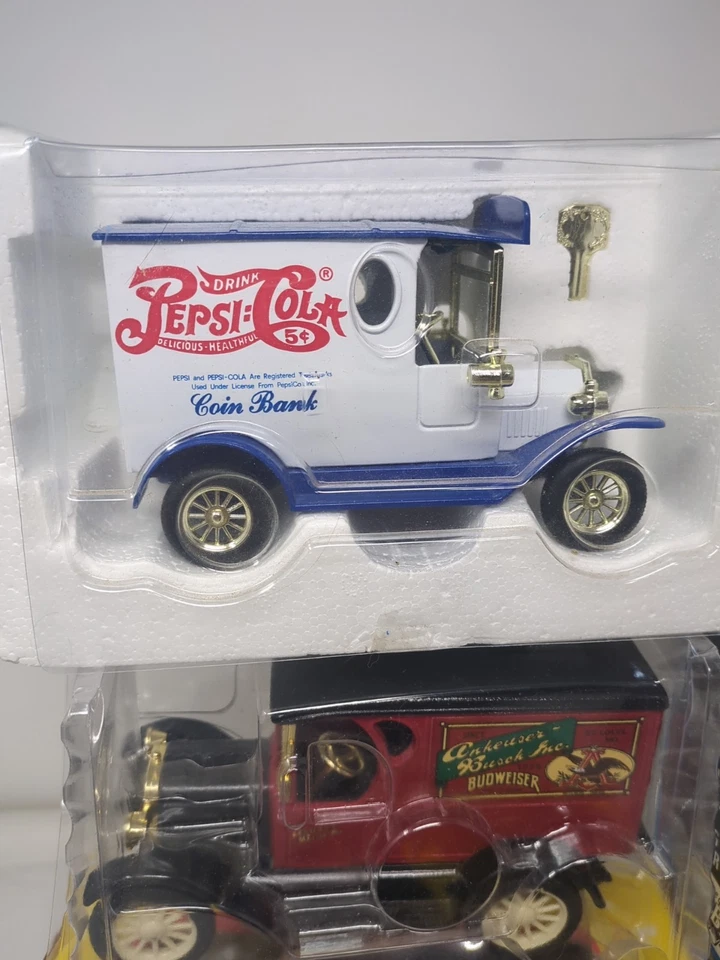 Lot of 7 ERTL & Other Diecast Bank Trucks - Image 2 of 4