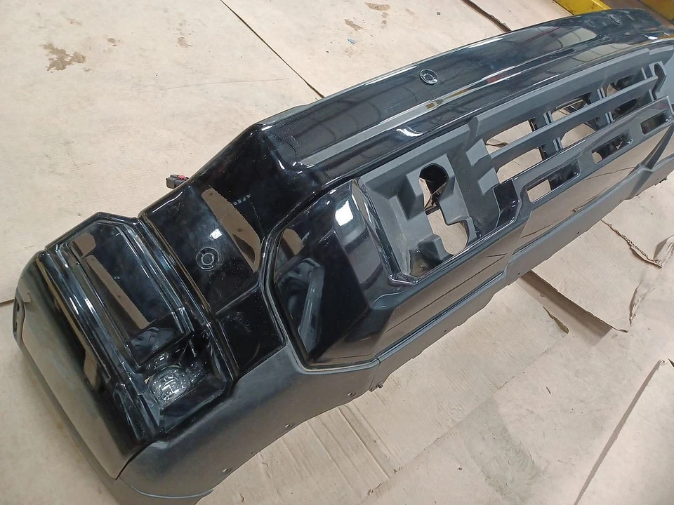 Parachoques delantero GMC Sierra 2500 HD 2024 3008638 Foto 4 de 4