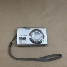 Silver  Nikon Coolpix S4000 Digital Camera. Has Lens Error