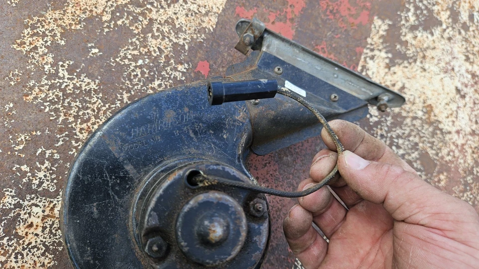 Cadillac 1951-1952 cupé ventana trasera desempañador soplador motor y salida serie 61 62 Foto 4 de 4