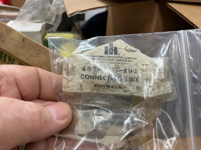 INTERNATIONAL HARVESTER# 457-113-R91/A204; CONNECTING LINK  NOS, OEM PART