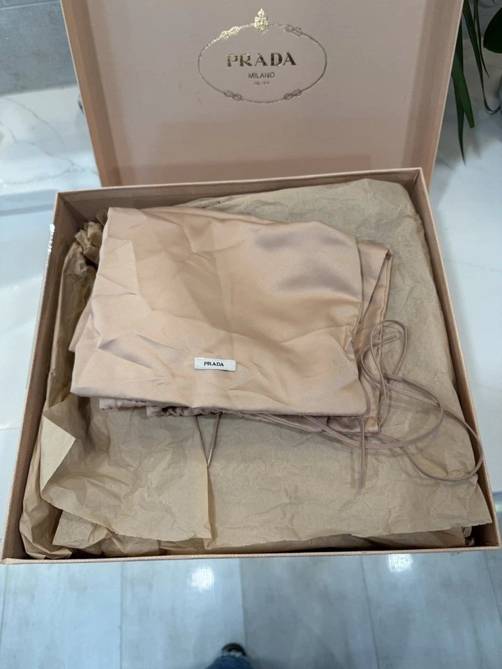 Botines de cuero negros para mujer PRADA talla 37 Foto 4 de 4