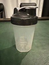 BlenderBottle Classic – 20 oz – Black & White – Authentic Shaker Bottle – Used