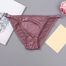 Lightweight Womens Underwear with Lace Design Comfortable Low Waist Fit