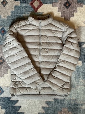 LULULEMON Men s Navigation Stretch Down Jacket Light Grey Size Small c. 2023