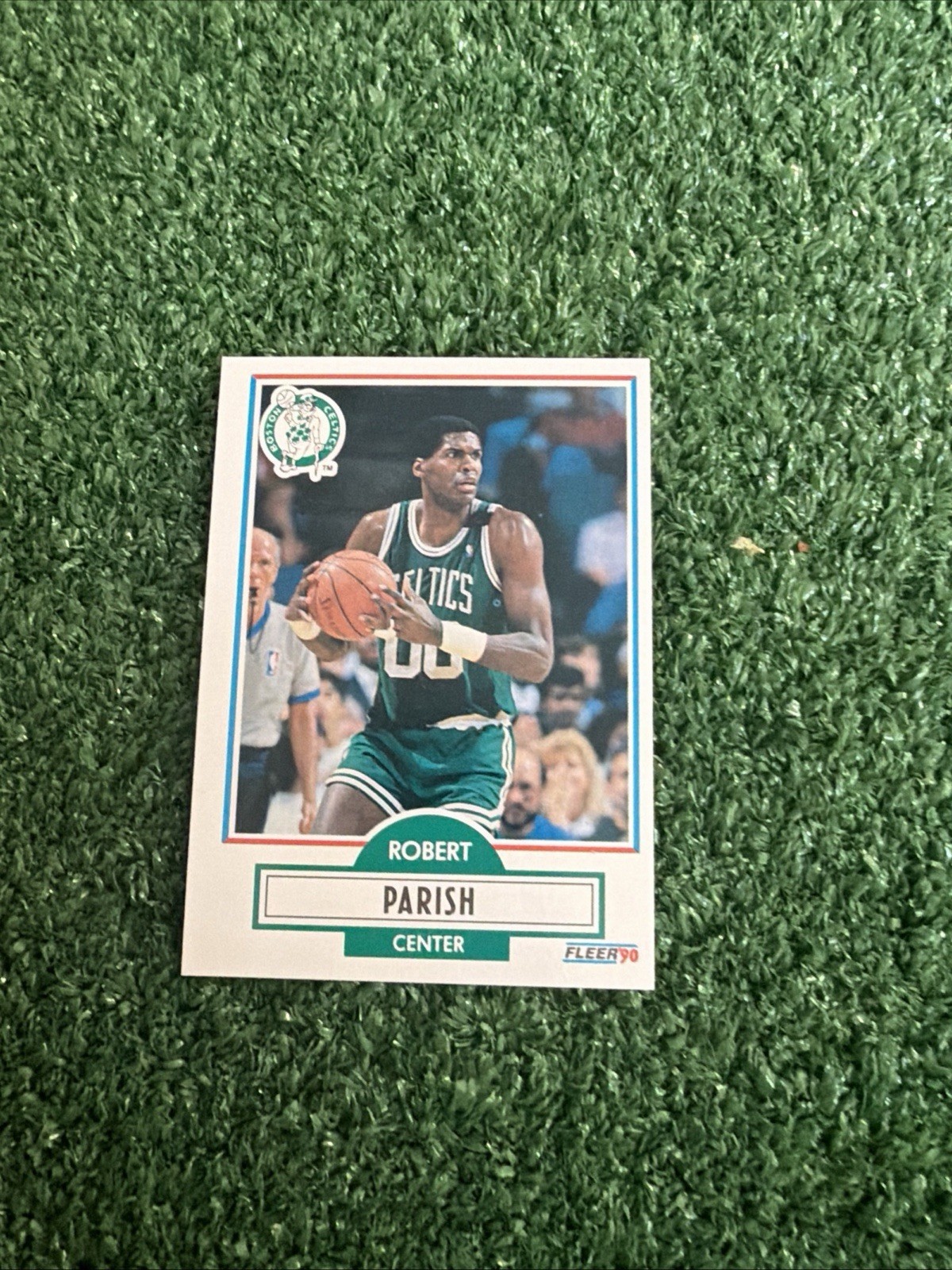 ROBERT PARISH - NBA HOF - 1990-91 FLEER - BASE - CARD # 13 - BOSTON CELTICS  NBA